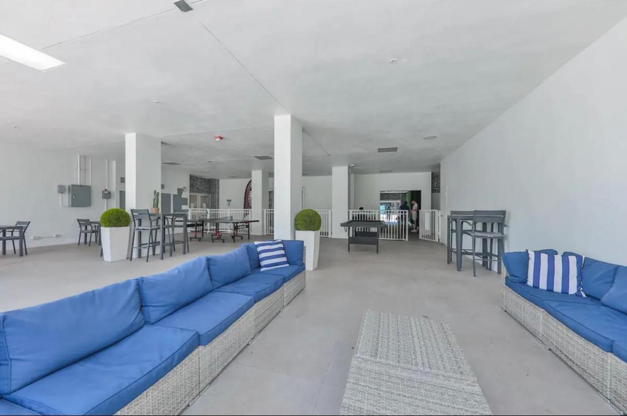Sunny Isles Beach Spacious Apartment ภายนอก รูปภาพ