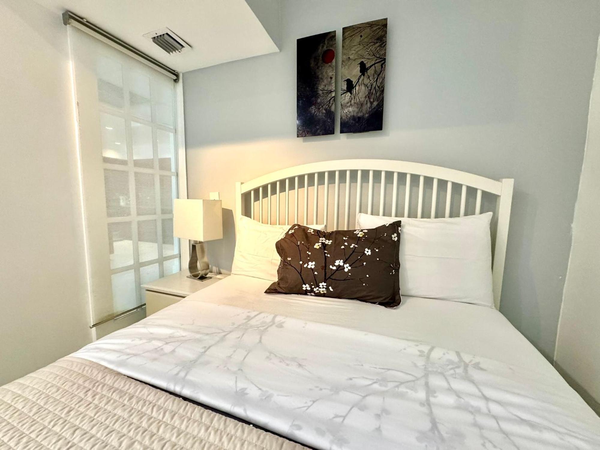 Sunny Isles Beach Spacious Apartment ภายนอก รูปภาพ